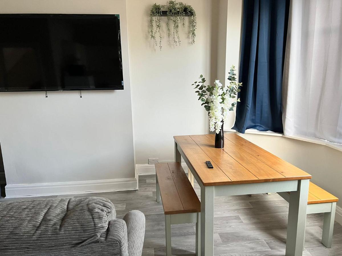 Kim Family Holiday Get-Away 4 Bedrooms 2 Baths Blackpool Zewnętrze zdjęcie